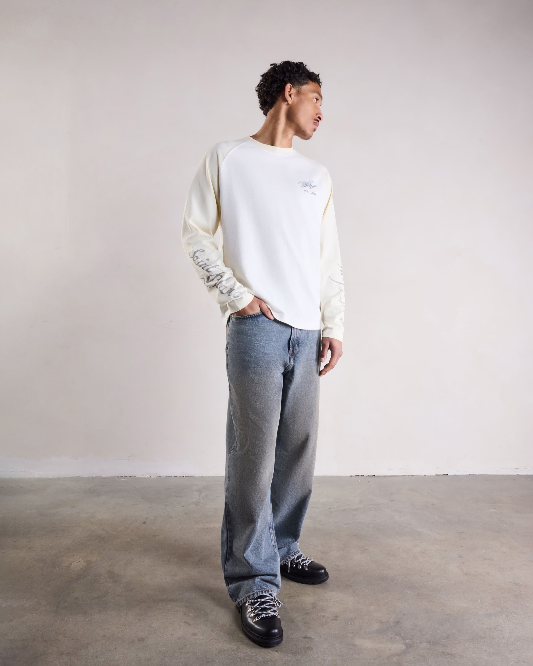 Cream/Off White
